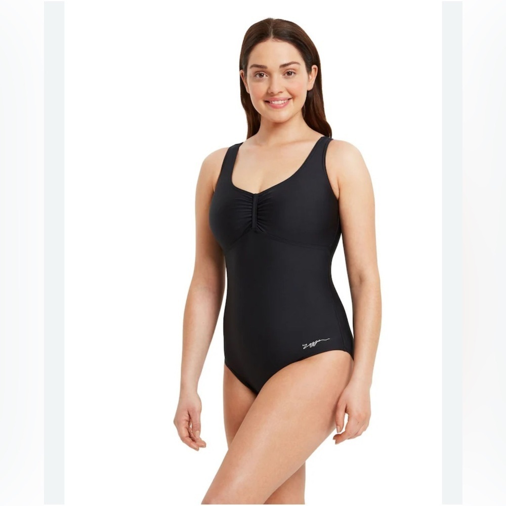 ZOGGS supportive Marley scoopback one piece swimsuit black bathing suit EUC sz L